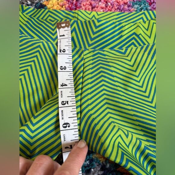 Under Armour heat gear capri leggings geometric print - Picture 6 of 9